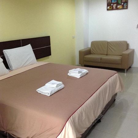 Diamond Bangkok Apartment Esterno foto