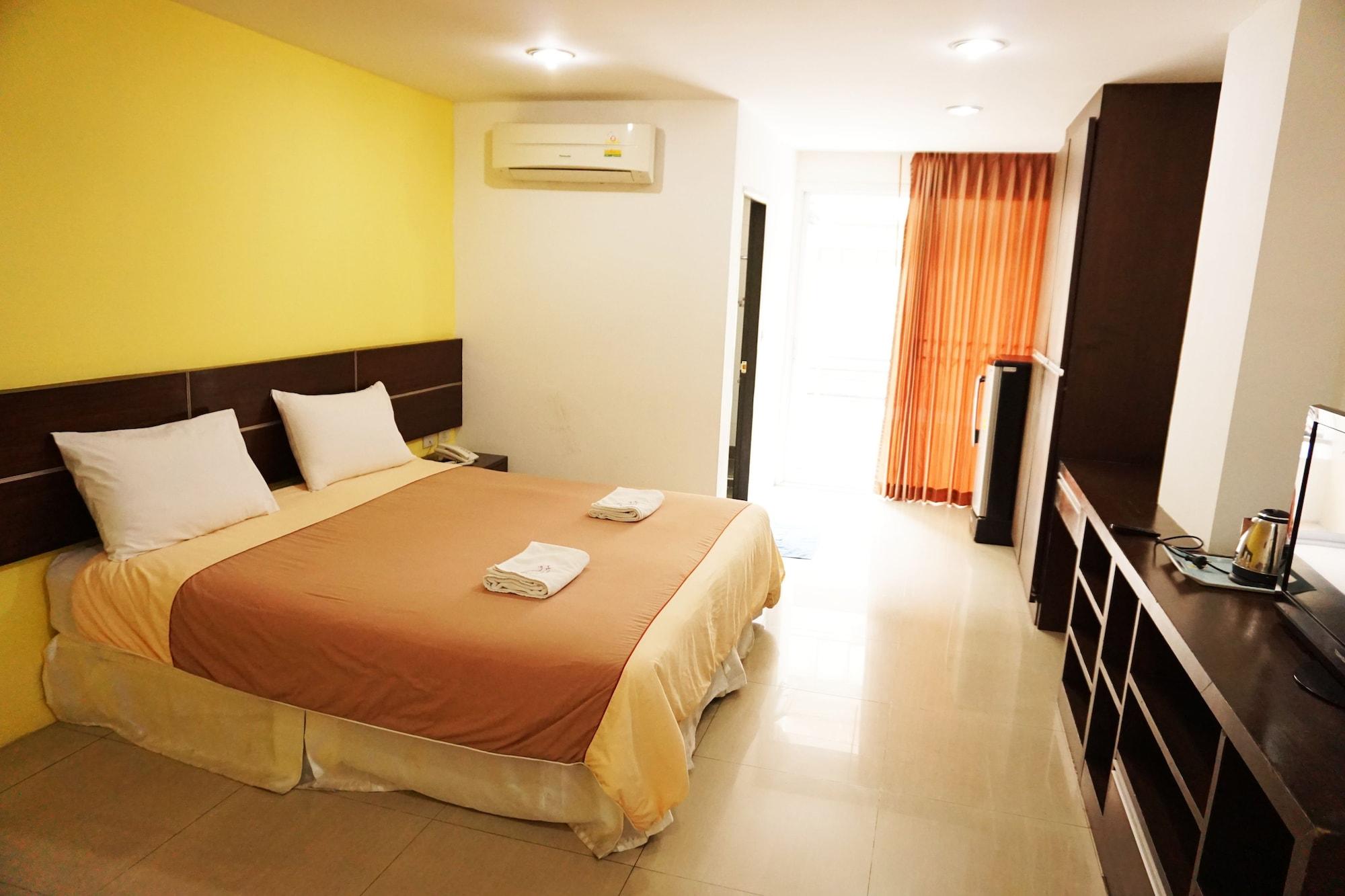 Diamond Bangkok Apartment Esterno foto