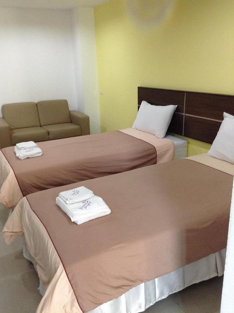 Diamond Bangkok Apartment Esterno foto